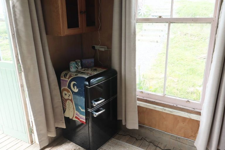 Photo of property in 7 James Road, Maungaturoto, 0587