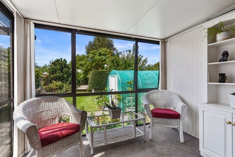 Photo of property in 10 Regent Avenue, Rangiora, 7400