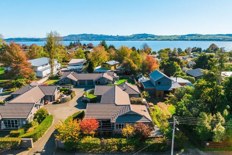 Photo of property in 15 Parata Street, Two Mile Bay, Taupo, 3330