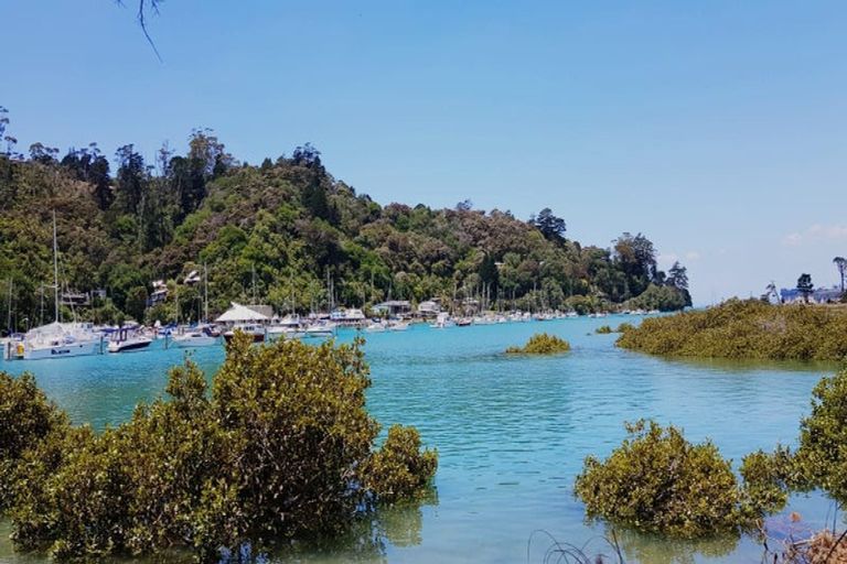 Photo of property in 2a Stillwater Crescent, Stillwater, Silverdale, 0993