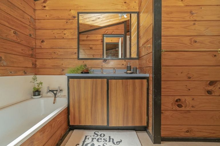 Photo of property in 12 Rimu Street, Whitianga, 3510