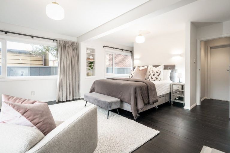 Photo of property in 64 Friend Street, Karori, Wellington, 6012