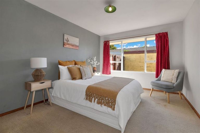 Photo of property in 1/18 Peer Street, Upper Riccarton, Christchurch, 8041