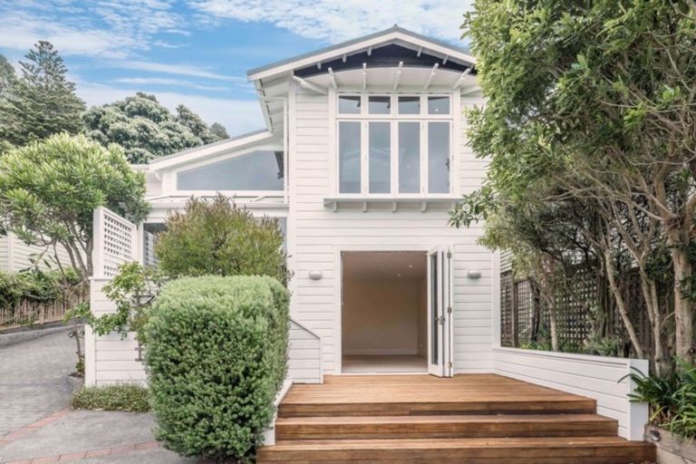 Photo of property in 101 Inglis Street, Seatoun, Wellington, 6022