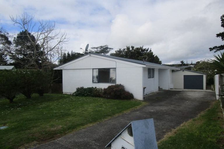 Photo of property in 35 Huia Street, Waiuku, 2123