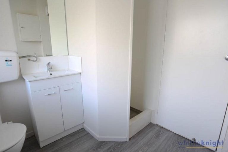 Photo of property in 1/151a Yaldhurst Road, Sockburn, Christchurch, 8042