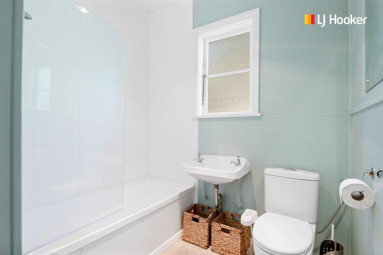 Photo of property in 25 Prospect Bank, Wakari, Dunedin, 9010