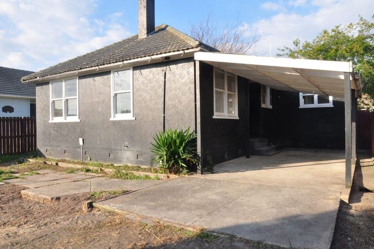 Photo of property in 53 Paul Crescent, Fairfield, Hamilton, 3214