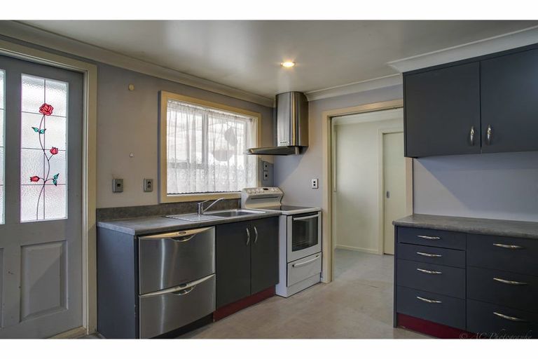 Photo of property in 48 Waimate Highway, Saint Andrews, 7988