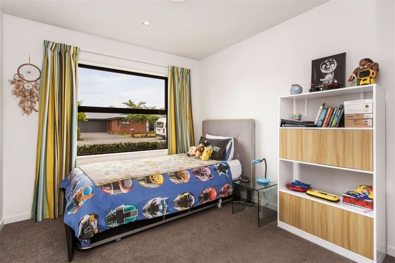 Photo of property in 54 Brookwater Avenue, Northwood, Christchurch, 8051