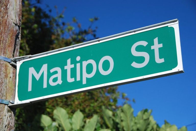 Photo of property in 2 Matipo Street, Eastbourne, Lower Hutt, 5013