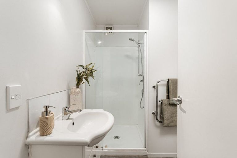 Photo of property in 1/10 Enterprise Drive, Papamoa Beach, Papamoa, 3118