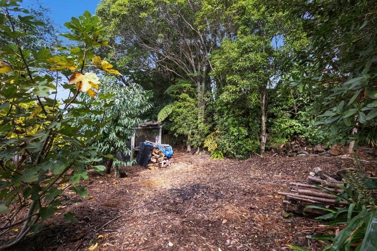Photo of property in 38 Carlton Terrace, Westown, New Plymouth, 4310