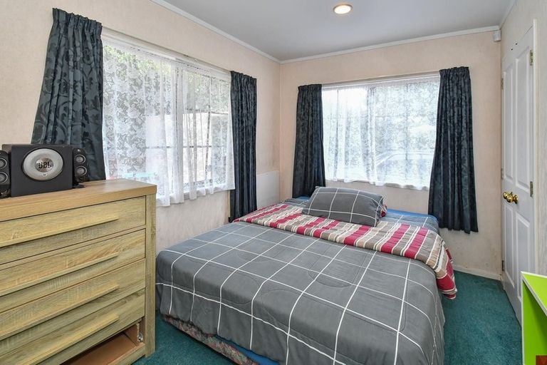 Photo of property in 21 Trossach Place, Wattle Downs, Auckland, 2103