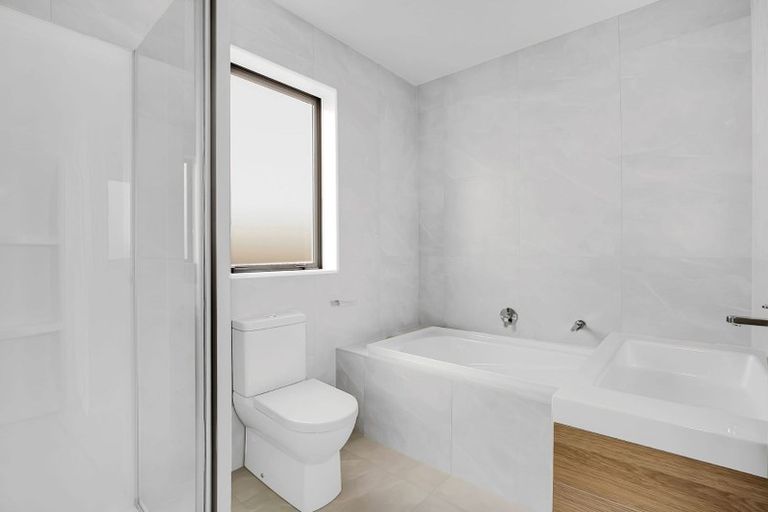 Photo of property in 38 Roundel Crescent, Whenuapai, Auckland, 0618