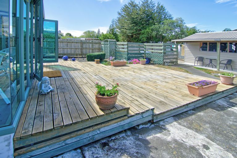 Photo of property in 64 Opaki Road, Lansdowne, Masterton, 5810