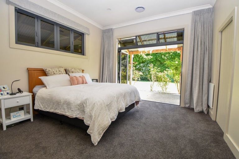 Photo of property in 20 Haringa Road, Carrington, Carterton, 5791