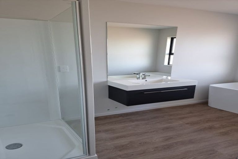 Photo of property in 98 Brenley Drive, Rolleston, 7614