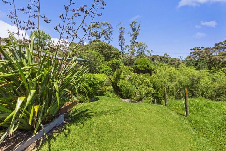 Photo of property in 13 Cross Street, Raglan, 3225