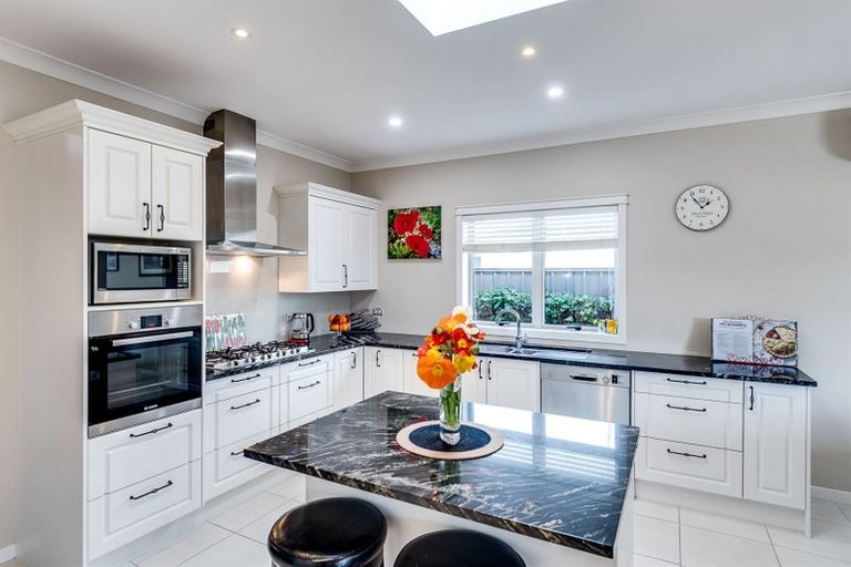 Photo of property in 3 Kapiti Drive, Poraiti, Napier, 4112