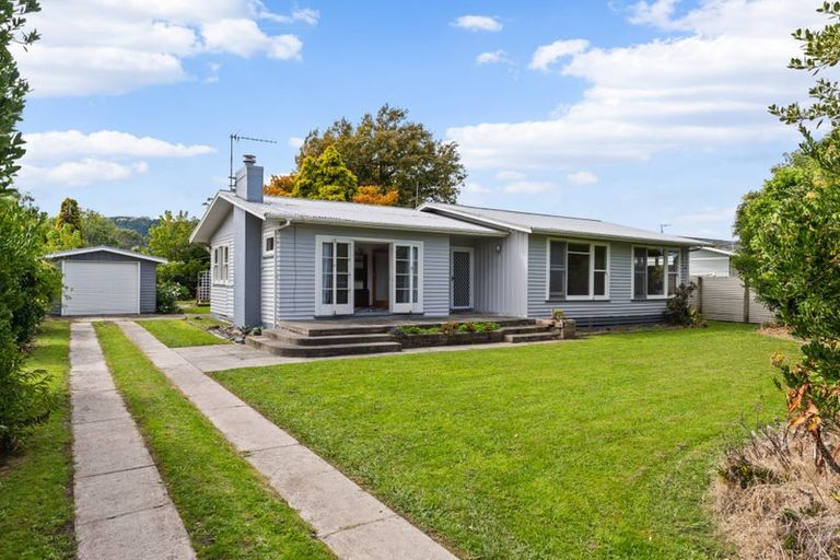 Photo of property in 27 Oak Street, Mangapapa, Gisborne, 4010