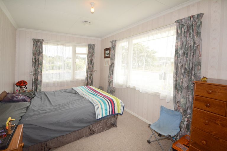 Photo of property in 24 Roseness Street, Palmerston, 9430