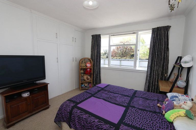 Photo of property in 59 Mcmurdo Street, Tinwald, Ashburton, 7700