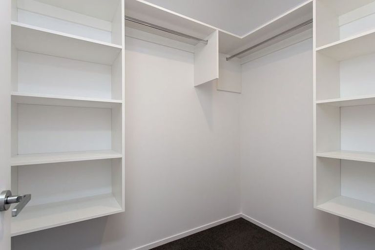 Photo of property in 19 Hutcheson Street, Sydenham, Christchurch, 8023