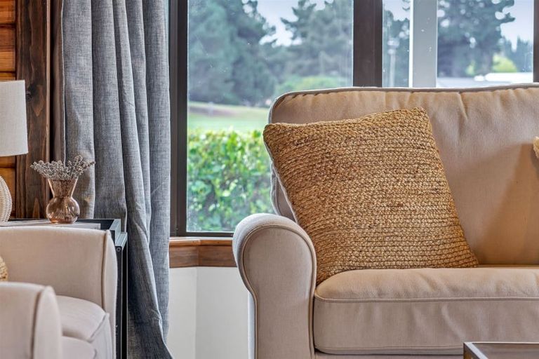 Photo of property in 14 Radiata Avenue, Parklands, Christchurch, 8083