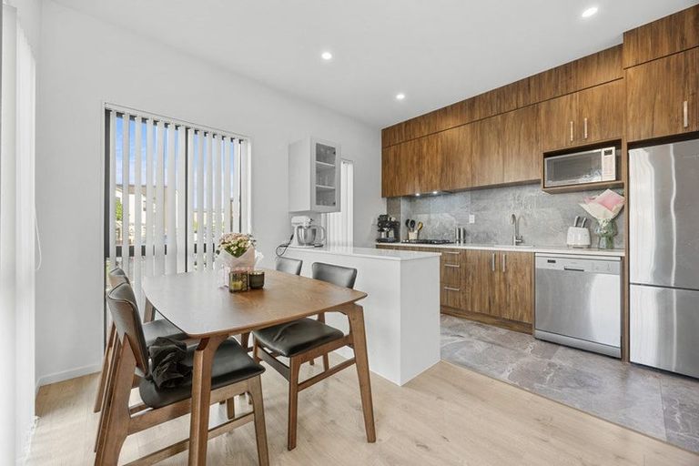 Photo of property in 6 Faithful Drive, Karaka, Papakura, 2113