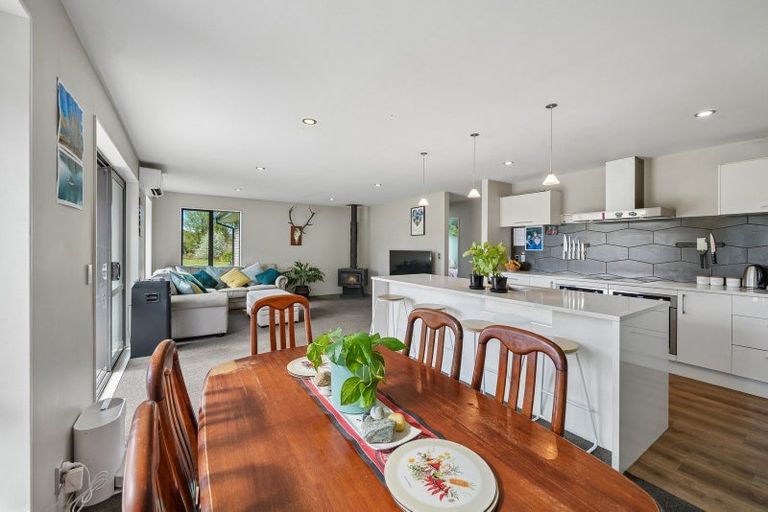 Photo of property in 166 Swamp Road, Loburn, Rangiora, 7472