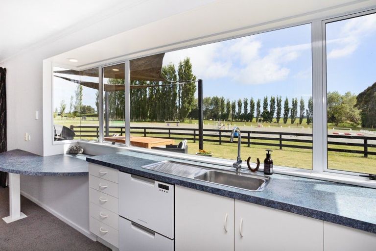 Photo of property in 33 Collinson Road, Ryal Bush, Invercargill, 9876