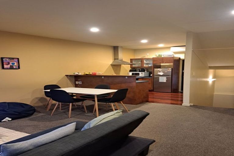 Photo of property in 358b The Terrace, Te Aro, Wellington, 6011