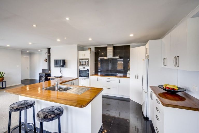 Photo of property in 9 Beamish Street, Frimley, Hastings, 4120