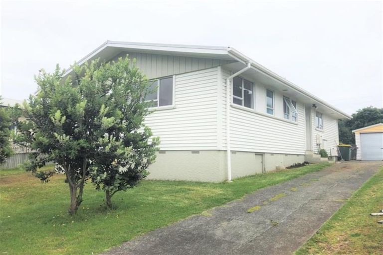 Photo of property in 54 Marama Crescent, Spotswood, New Plymouth, 4310