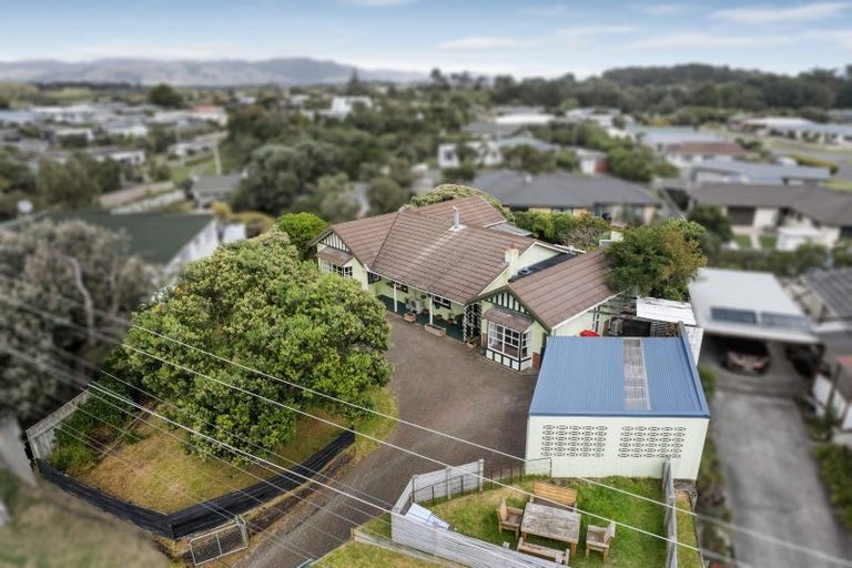 Photo of property in 53 Tasman Road, Otaki Beach, Otaki, 5512