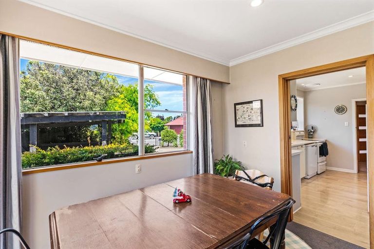 Photo of property in 52 Mcmurdo Street, Tinwald, Ashburton, 7700