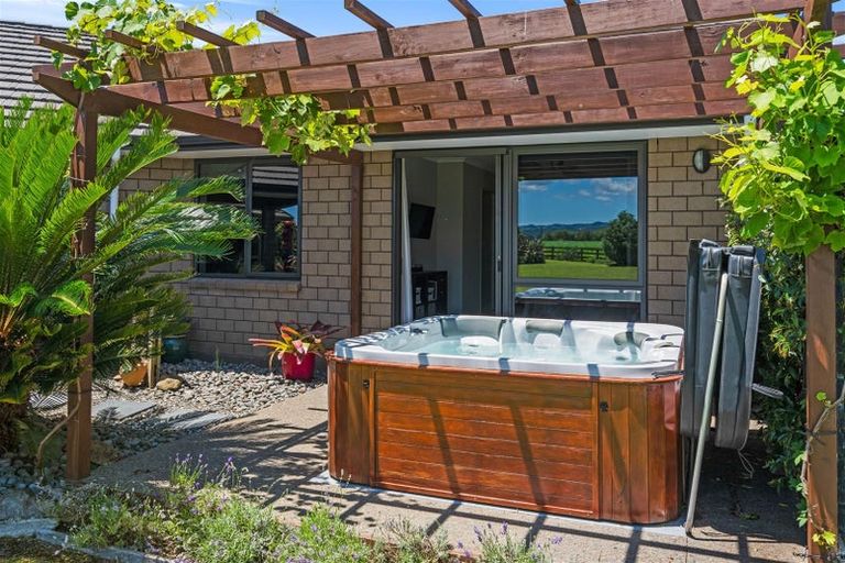 Photo of property in 656a One Tree Point Road, Ruakaka, Whangarei, 0171