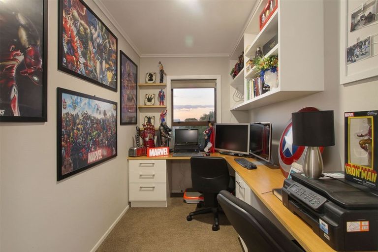 Photo of property in 5 Vela Place, Clarks Beach, 2122