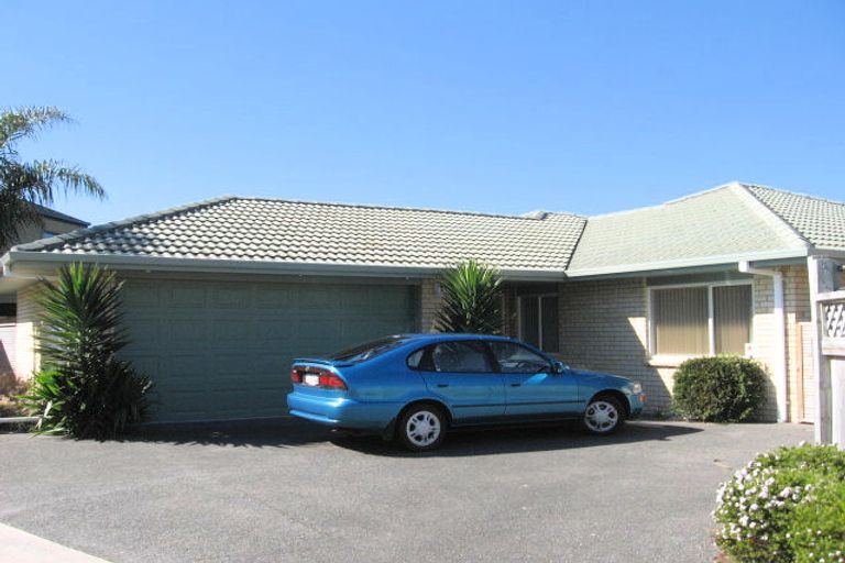 Photo of property in 15 Glencarron Place, Bethlehem, Tauranga, 3110