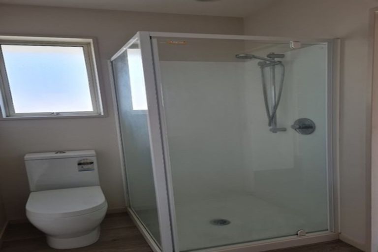 Photo of property in 8 Rollin Street, Heathcote Valley, Christchurch, 8022