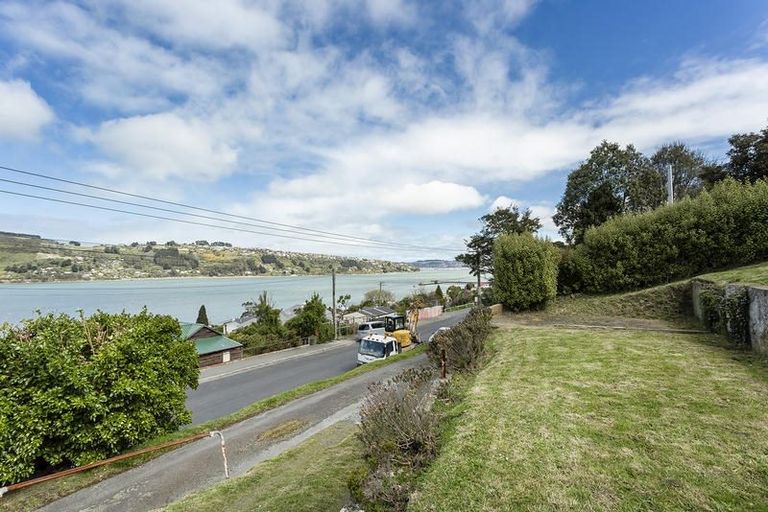 Photo of property in 5 Totara Street, Ravensbourne, Dunedin, 9022
