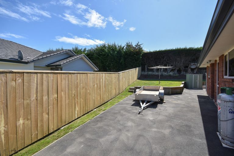 Photo of property in 6 Calluna Crescent, Mosgiel, 9024