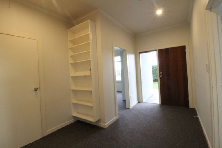 Photo of property in 43 Mary Street, Winton, 9720