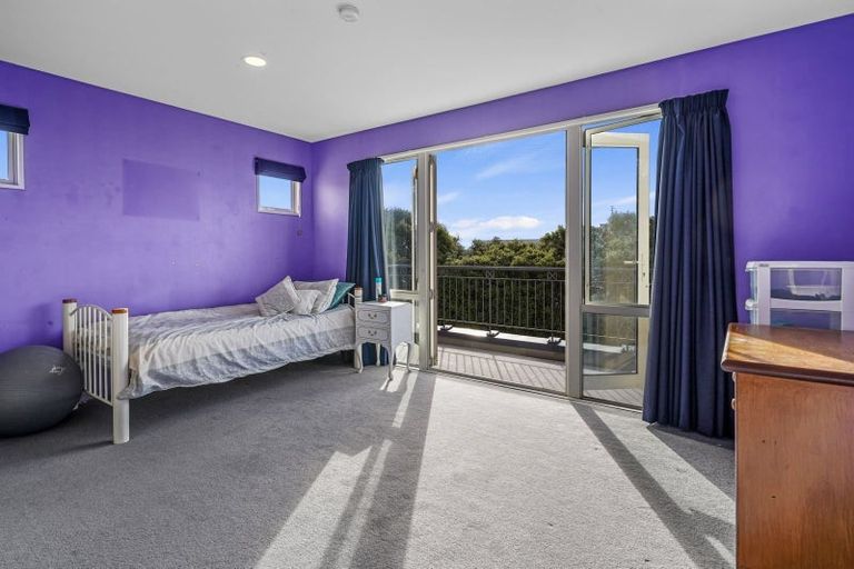 Photo of property in 4 Dunkeld Lane, Redcliffs, Christchurch, 8081