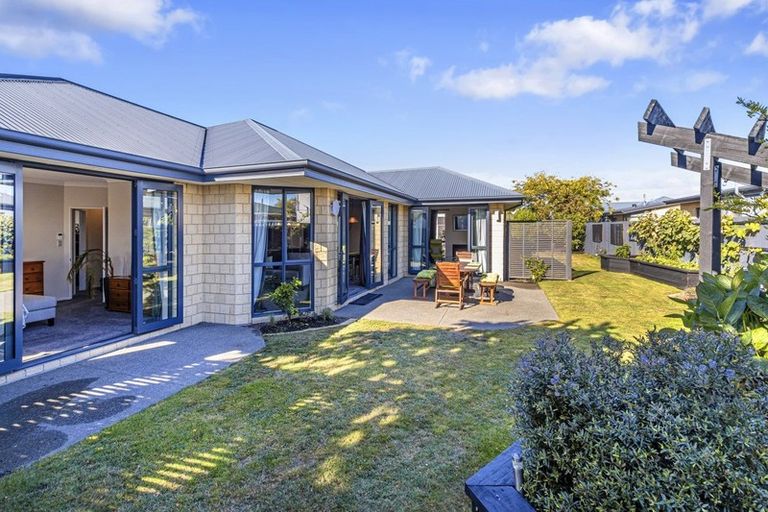 Photo of property in 10 Lightning Close, Wigram, Christchurch, 8042