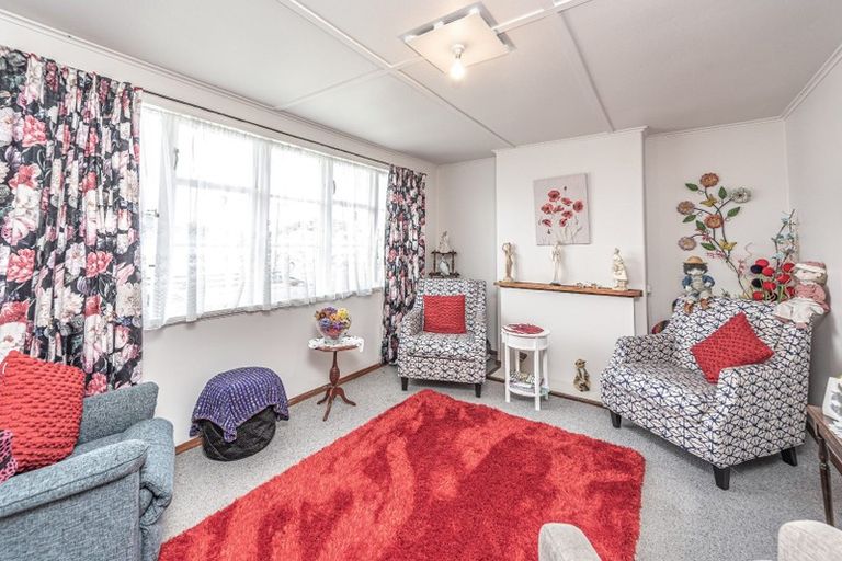 Photo of property in 52 Cuba Street, Marton, 4710