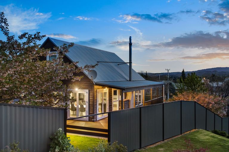 Photo of property in 48 Hazlett Street, Clyde, 9330