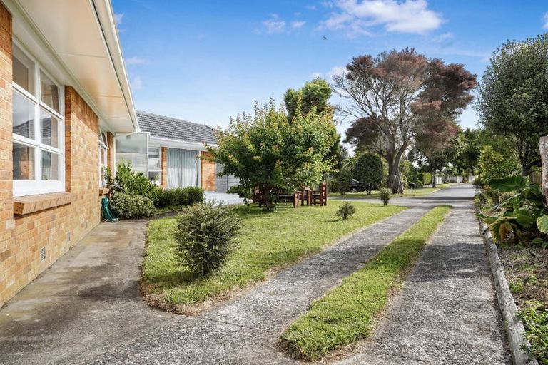 Photo of property in 1 Patricia Avenue, Hamilton East, Hamilton, 3216