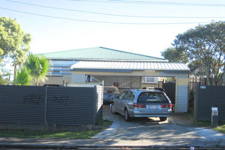 Photo of property in 5 Beatty Avenue, Manurewa, Auckland, 2102
